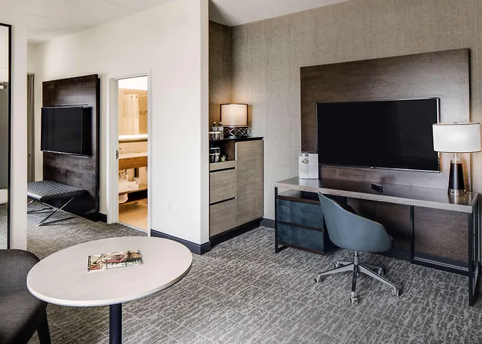 Doubletree By Hilton Hotel & Suites Jersey City