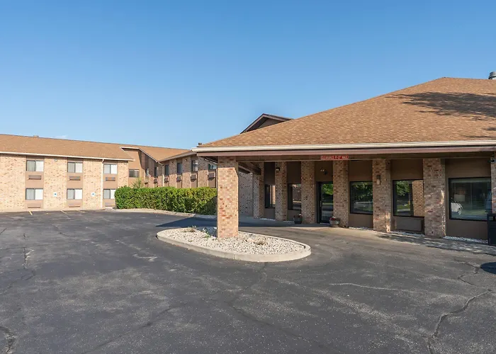 Quality Inn & Suites Sun Prairie Madison East