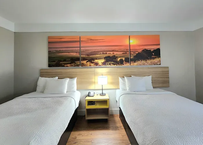 Days Inn By Wyndham Denham Springs-Baton Rouge East