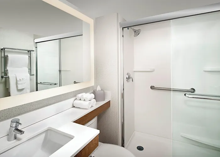 Holiday Inn Express & Suites College Park - University Area By Ihg