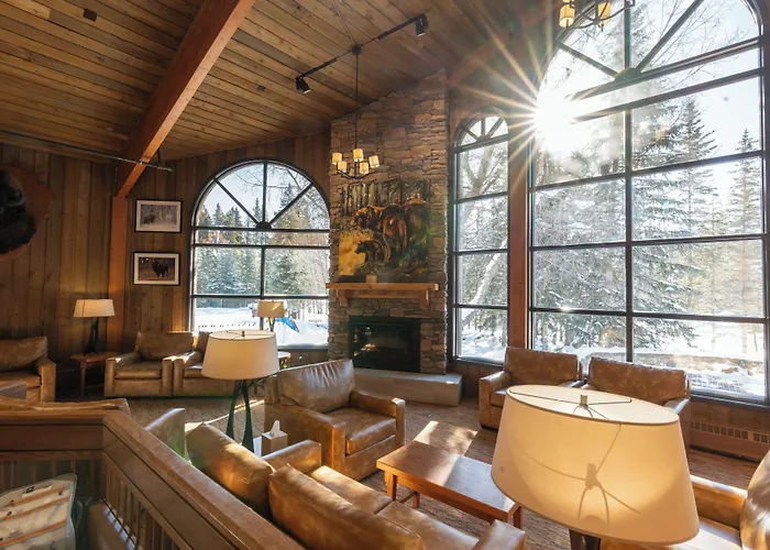 Lake Louise Inn