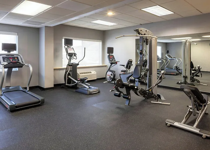 Courtyard By Marriott Baldwin Park