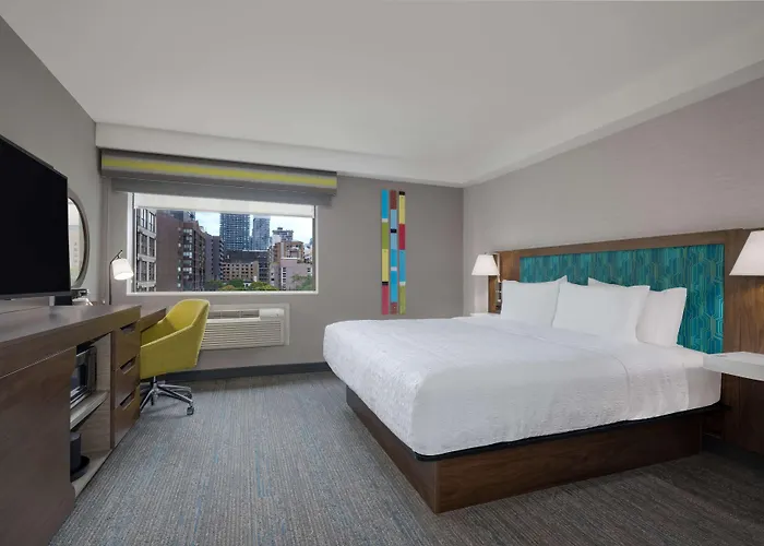 Hampton Inn & Suites By Hilton Toronto Downtown