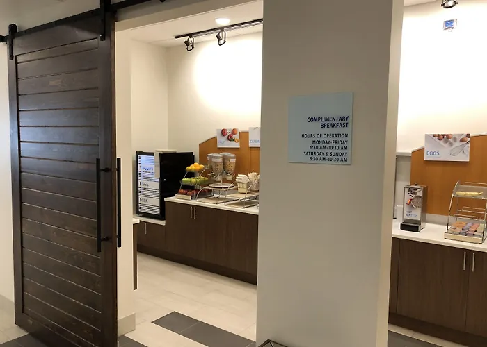 Holiday Inn Express Boca Raton - West By Ihg