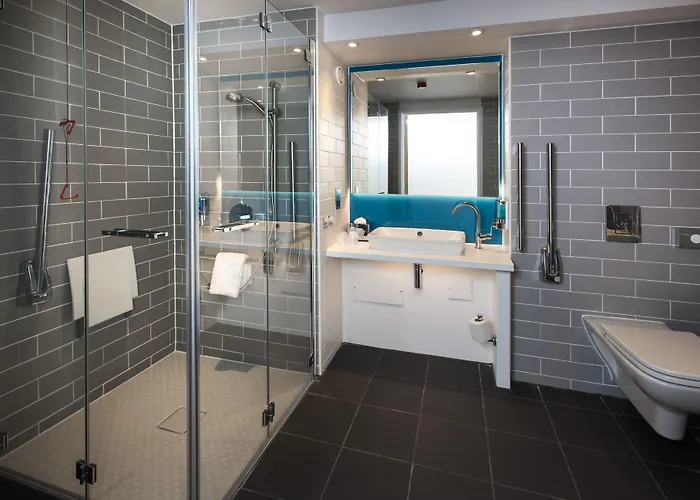 Holiday Inn Express Portsmouth - North By Ihg