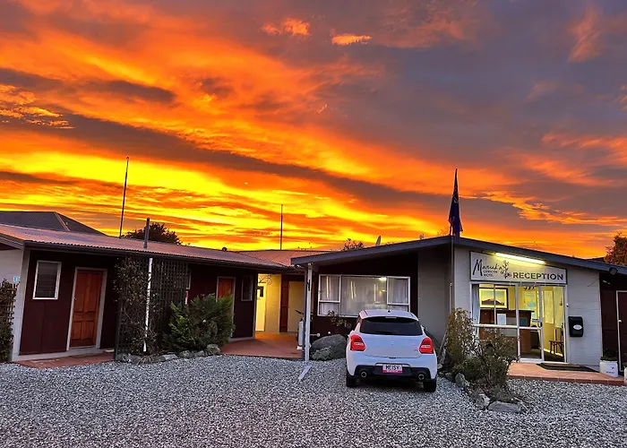 Manuka Crescent Motel