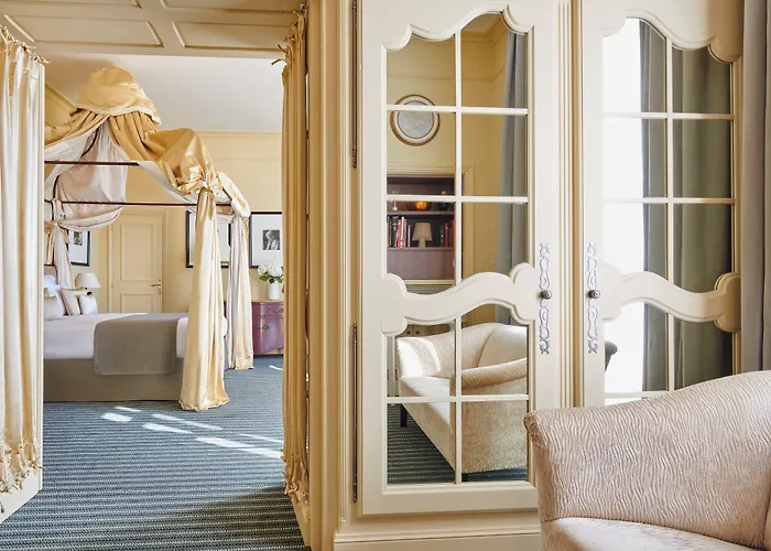 Chateau Hotel Grand Barrail