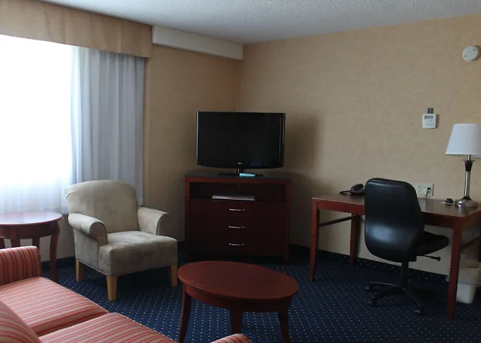 Best Western Plus Suites Downtown Calgary