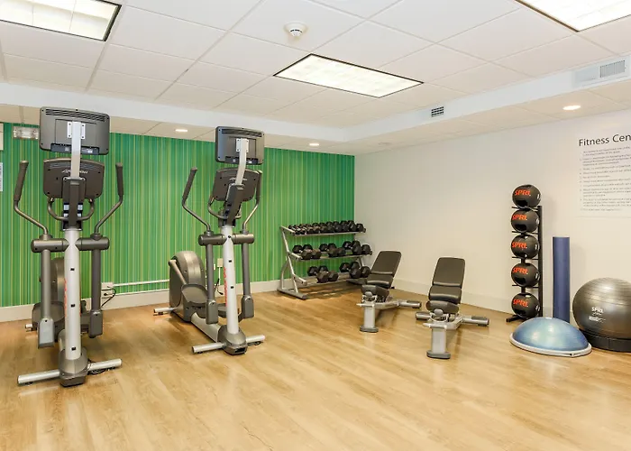 Holiday Inn Express Milwaukee - West Medical Center By Ihg