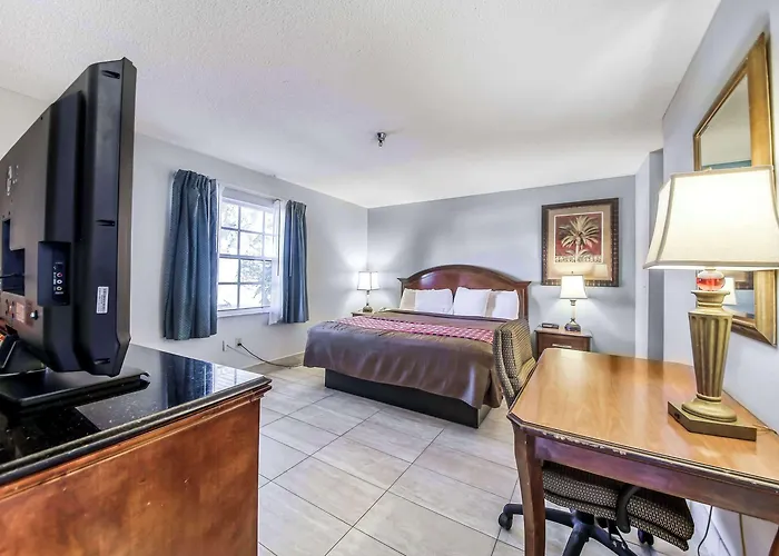 Rodeway Inn & Suites Haines City - Winter Haven
