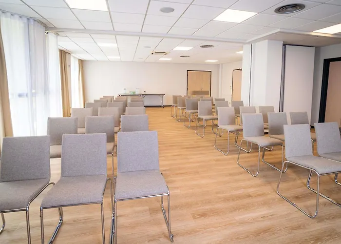 Ibis Styles Tours Centre