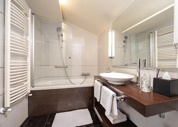 Boutique Hotel Adoral