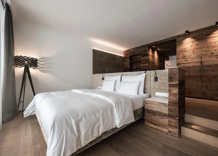 Hotel Monika - Adults Only