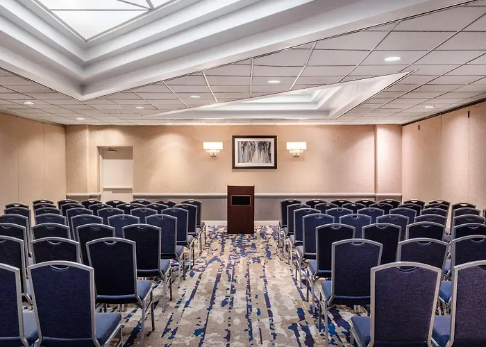 Embassy Suites Baltimore - North/Hunt Valley