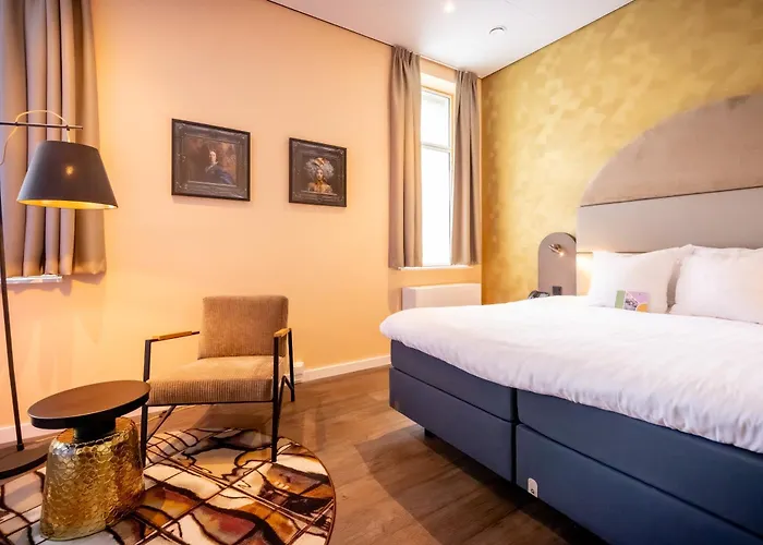 Onderwijshotel De Rooi Pannen Tilburg