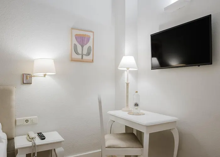 Hotel Niza