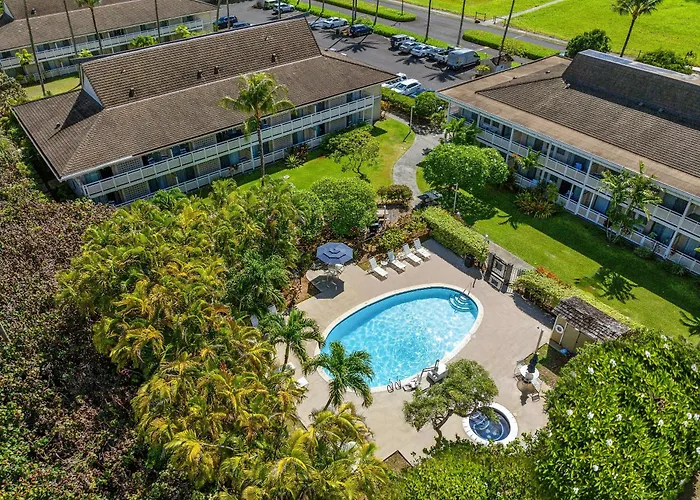 Plantation Hale Suites