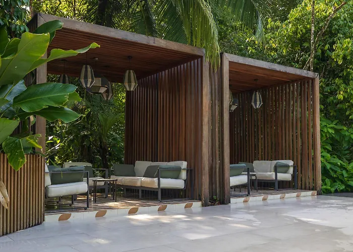 Pachira Lodge
