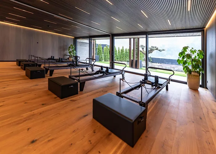 Andreus Resorts