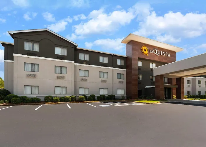 La Quinta Inn & Suites By Wyndham Jackson Airport - Pearl