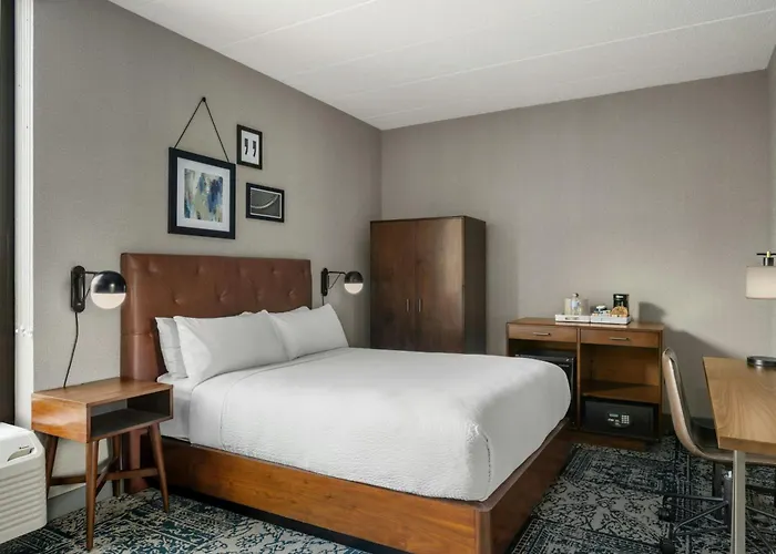 Four Points By Sheraton Chicago Westchester/Oak Brook