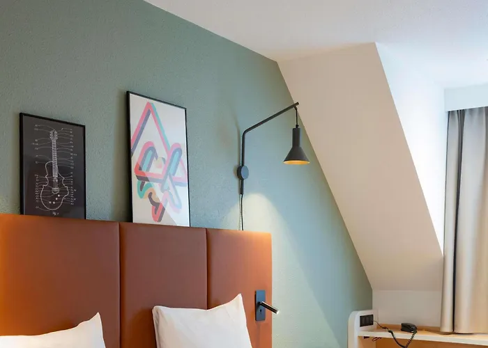 Ibis Bayeux Port En Bessin