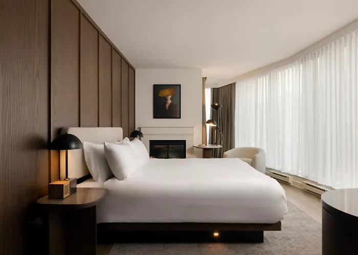 Metcalfe Hotel Montreal By Gray Collection