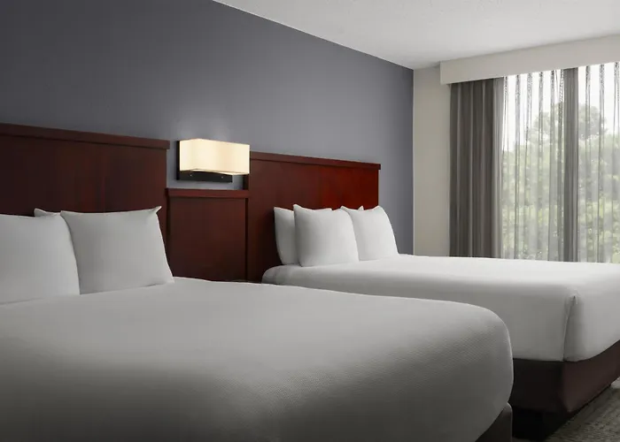 Hyatt Select Richmond Airport