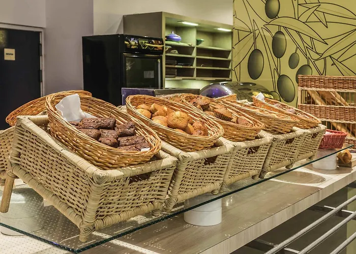 Ibis Oran Les Falaises