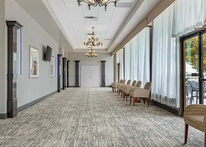 Holiday Inn St. Louis Airport West Earth City By Ihg