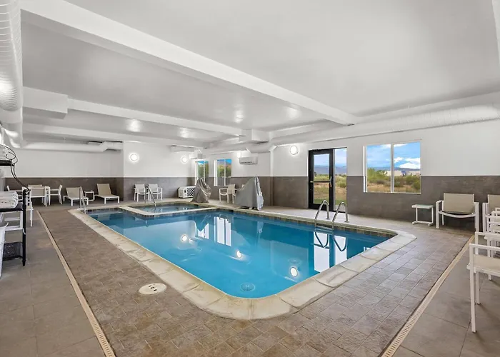 La Quinta By Wyndham Rifle