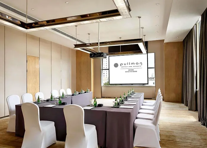 Pullman Weifang