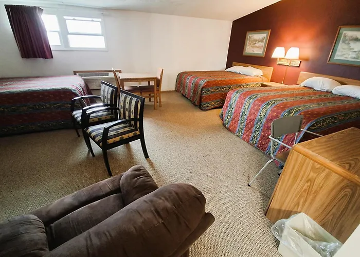 Red Carpet Inn - Windom