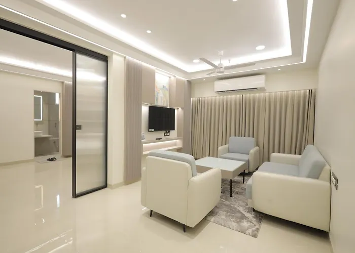 Hotel Orange International
