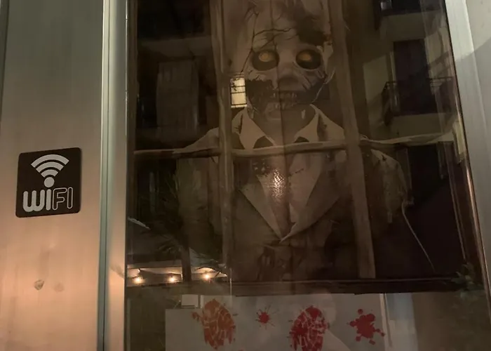 Lion University & Youth Hostel Milano