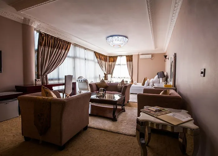 Sherbourne Hotel