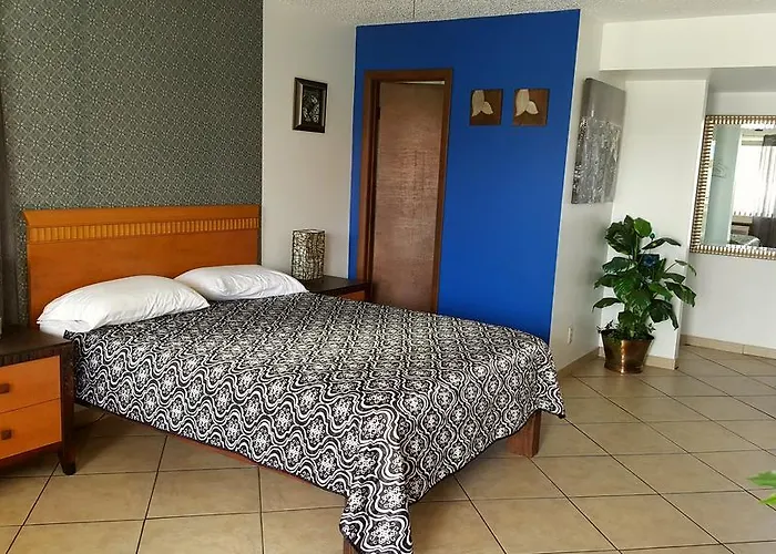 Lago Motor Inn