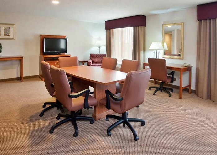 Seasons Inn & Suites Highland