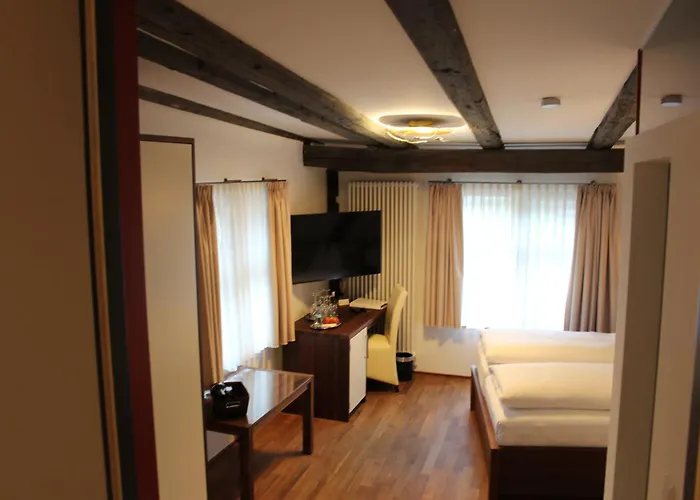 Hotel Schmales Haus