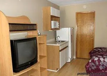 Pierre Inn And Suites
