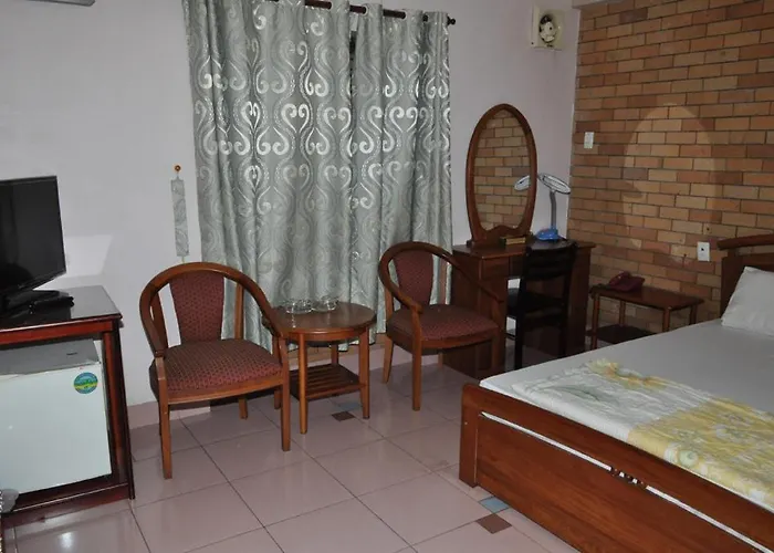 An An Hotel