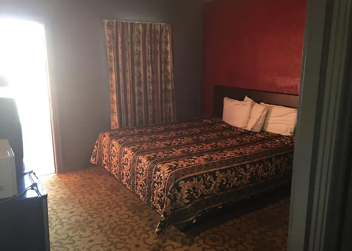 Avalon Motel