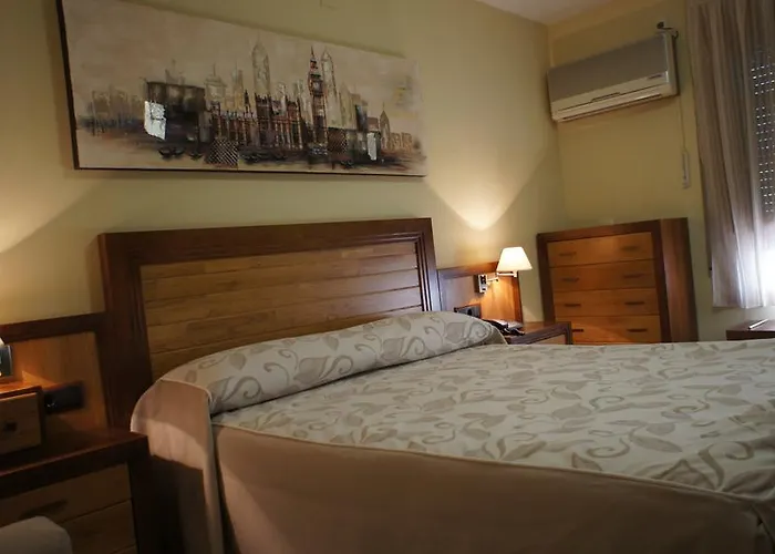 Hotel Puente Romano