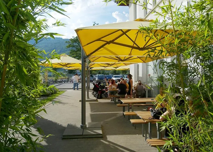 Swiss Hostel Lago Lodge