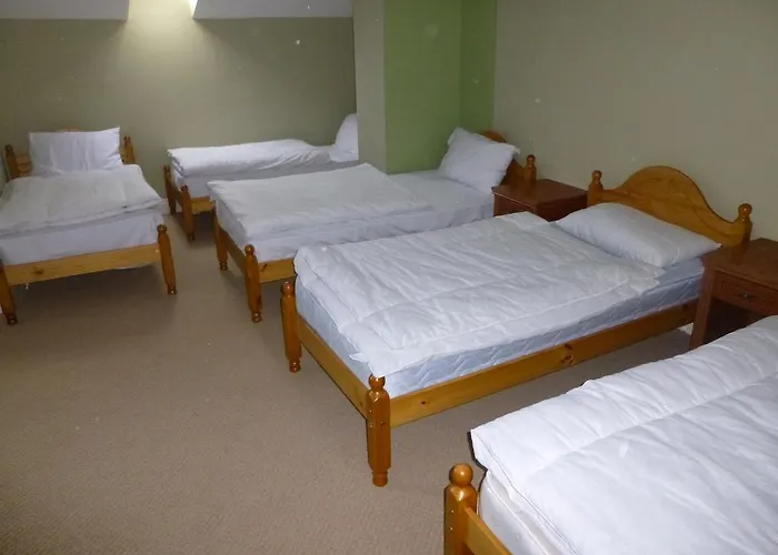 Parliament Inn