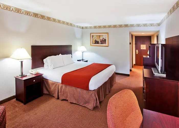 Holiday Inn Express Atlanta W