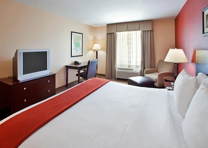 Holiday Inn Express & Suites East Wichita I-35 Andover By Ihg