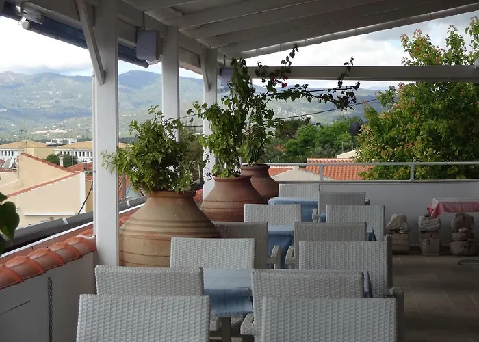 Remezzo Hotel & Studios