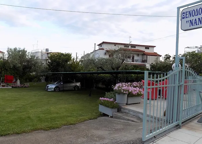 Nana Hotel