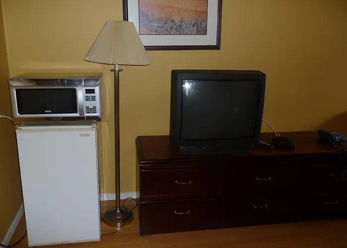 Intercity Motel